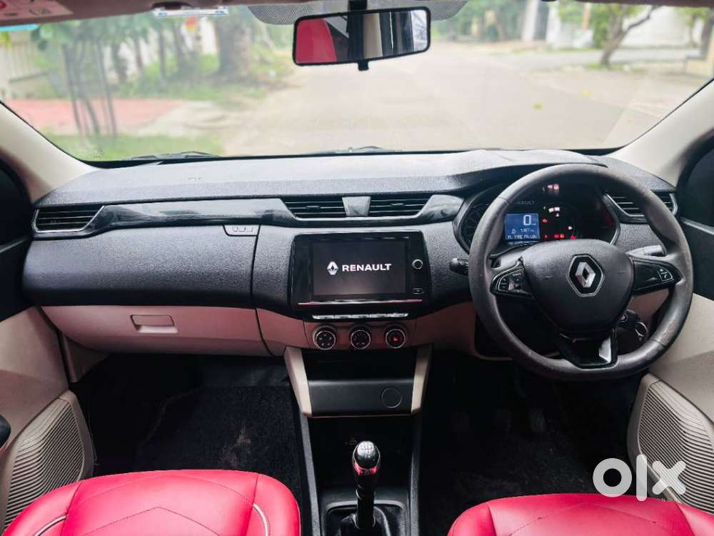 Renault Triber Rxt, 2024, Petrol