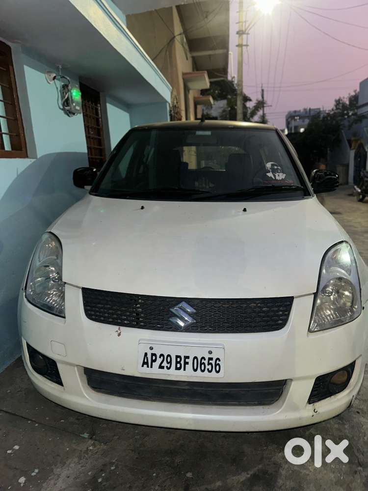 Maruti Suzuki Swift 2009 Diesel 140000 Km Driven