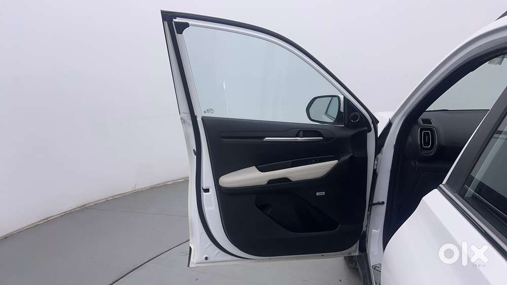 Kia Sonet Gtx Plus Turbo Dct, 2024, Petrol