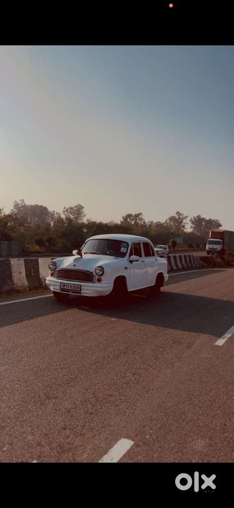 Ambassador Ambassador 2010 Petrol Well Maintained