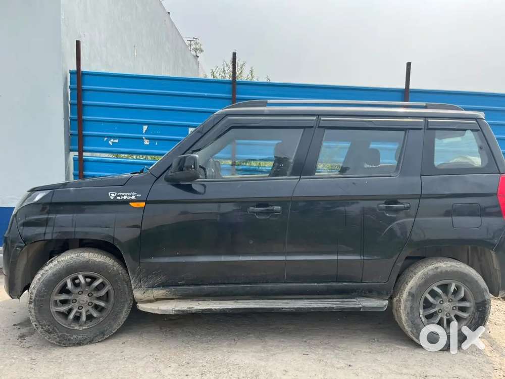 Mahindra Tuv 300 2017 Diesel Well Maintained
