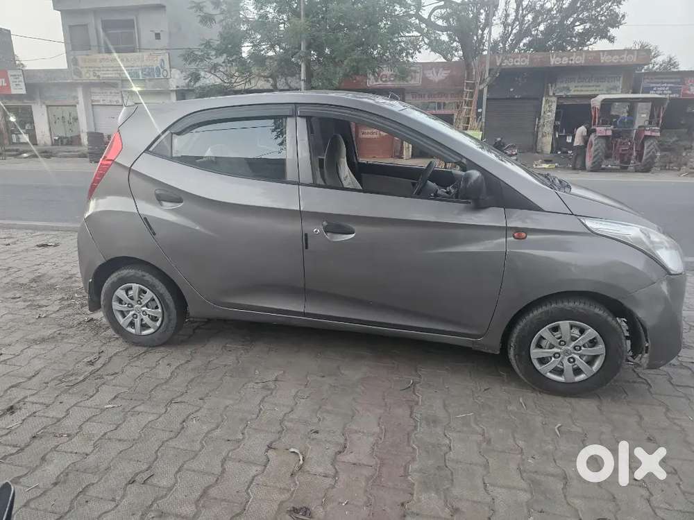 Hyundai Eon 2012 Cng & Hybrids 100000 Km Driven