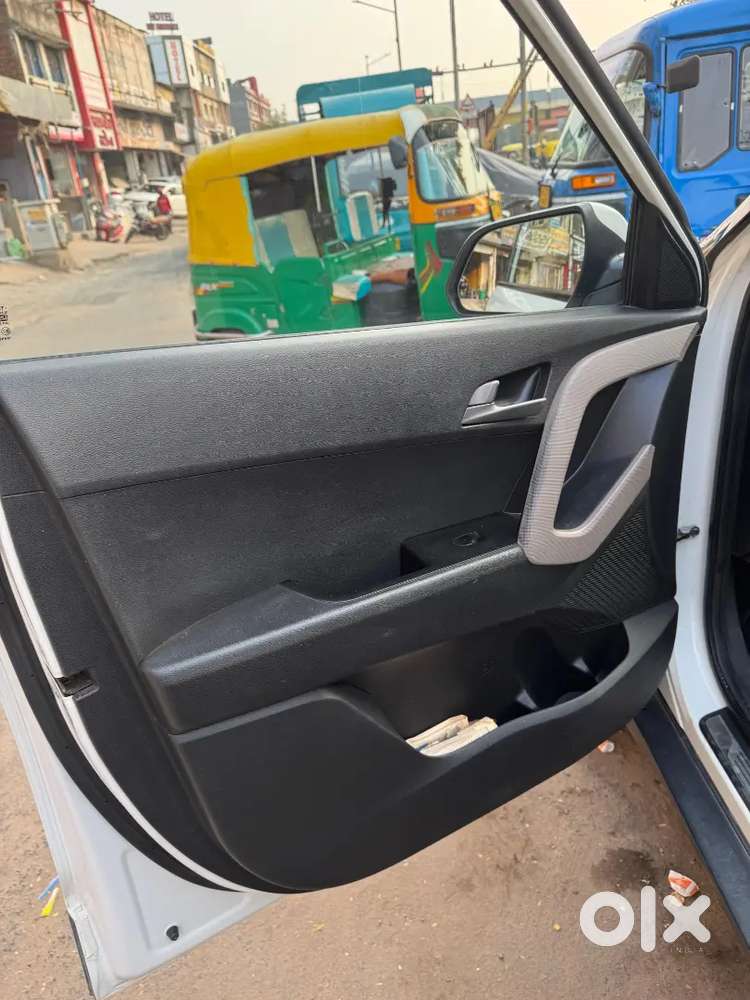 Sale My Creta In Nikol Ahmedabad 
Dealer And Company Stay Away