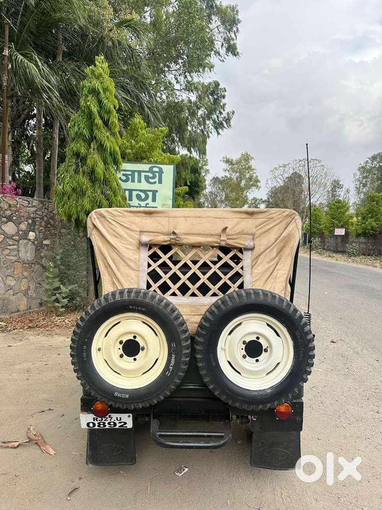 Mahindra Jeep 1992 Diesel Well Maintained All New Accessories New Hood