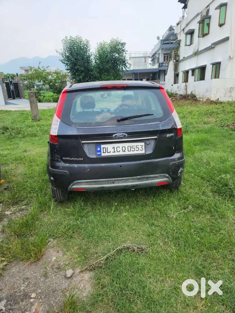 Ford Figo Titanium 2013