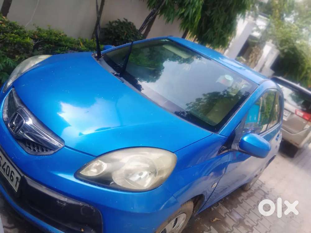 Honda Brio 2012 Petrol Well Maintained