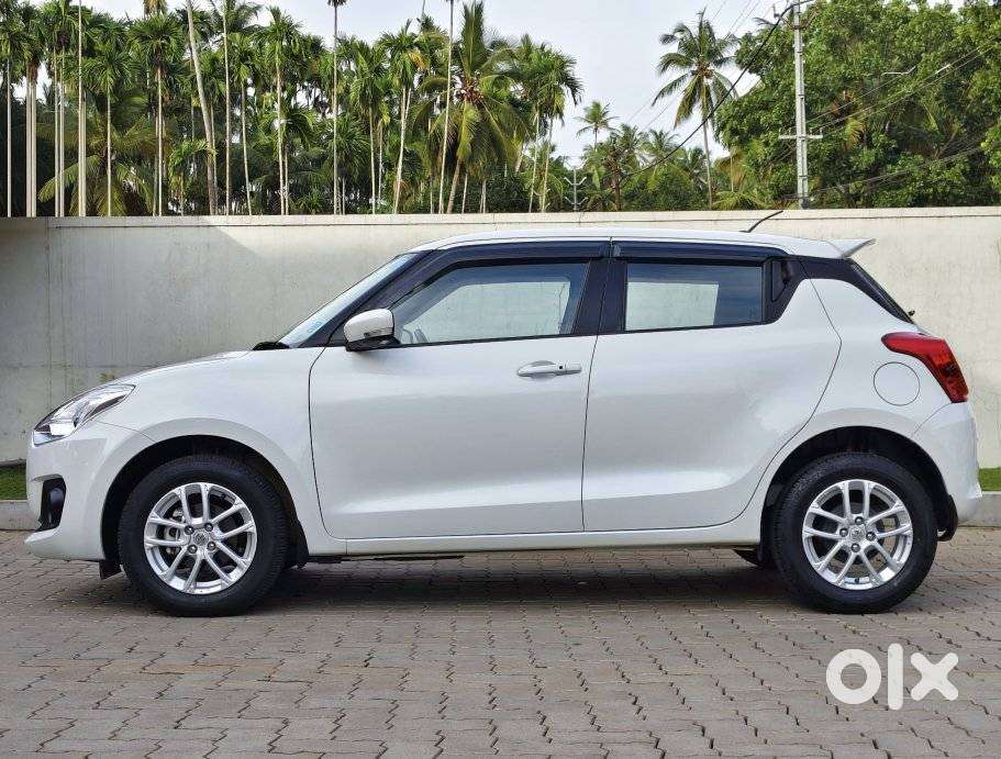 Maruti Suzuki Swift Vvt Zxi, 2023, Petrol