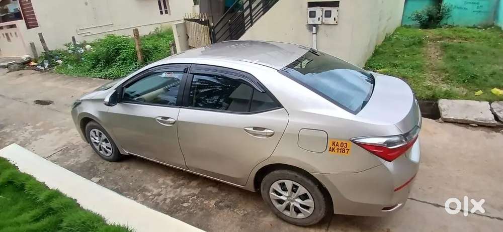 Toyota Corolla Altis Yellow Board