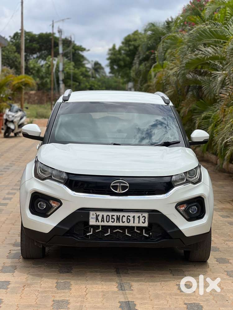 Tata Nexon 1.5 Revotorq Xm (s), 2021, Diesel