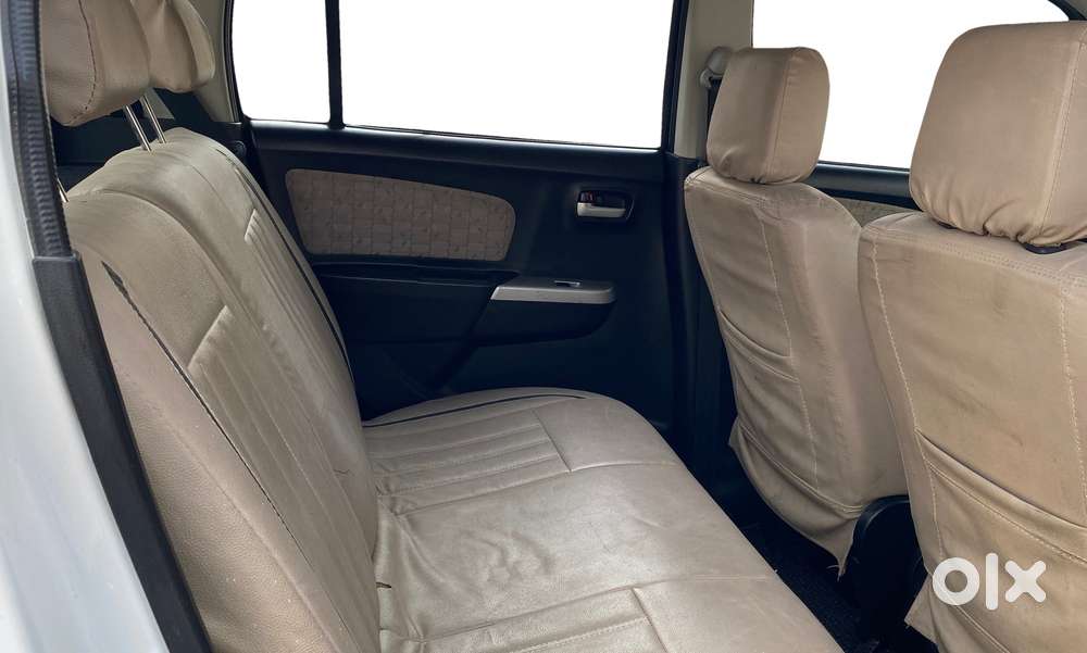 Maruti Suzuki Wagon R 1.0 Vxi, 2016, Petrol