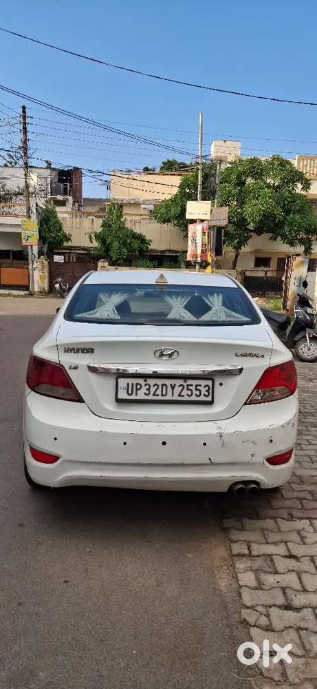 Hyundai Fluidic Verna 2011