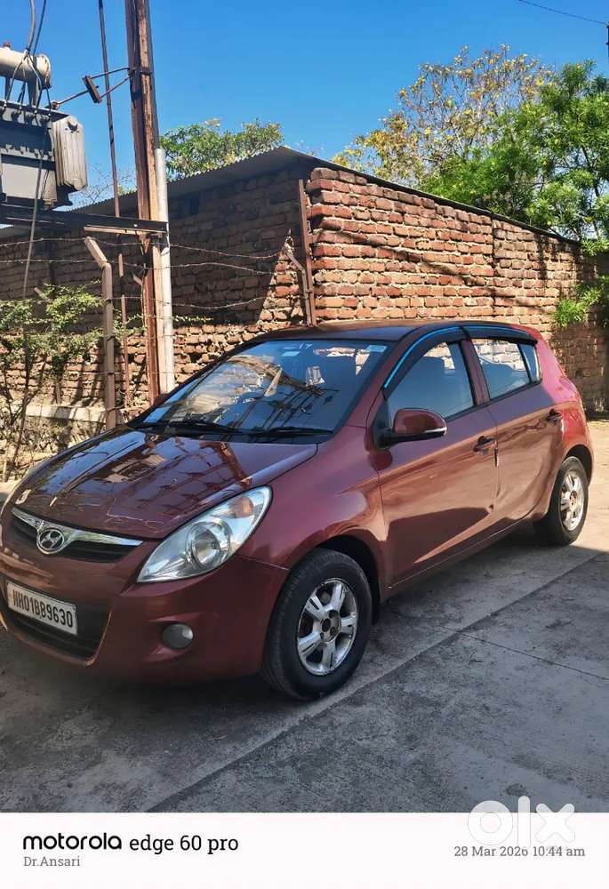 Hyundai I20 Asta Top Model 2012 Petrol Well Maintained