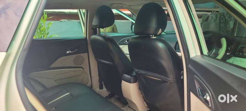 Mahindra Xuv300
