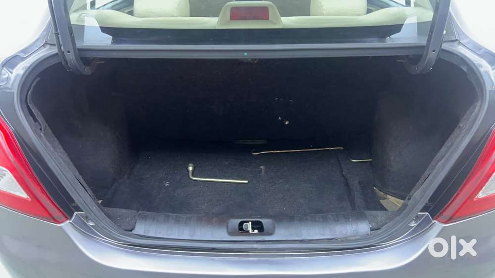 Maruti Suzuki Swift Dzire 1.3 Vxi, 2012, Petrol