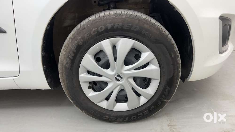 Maruti Suzuki Swift Vvt Vxi, 2015, Petrol