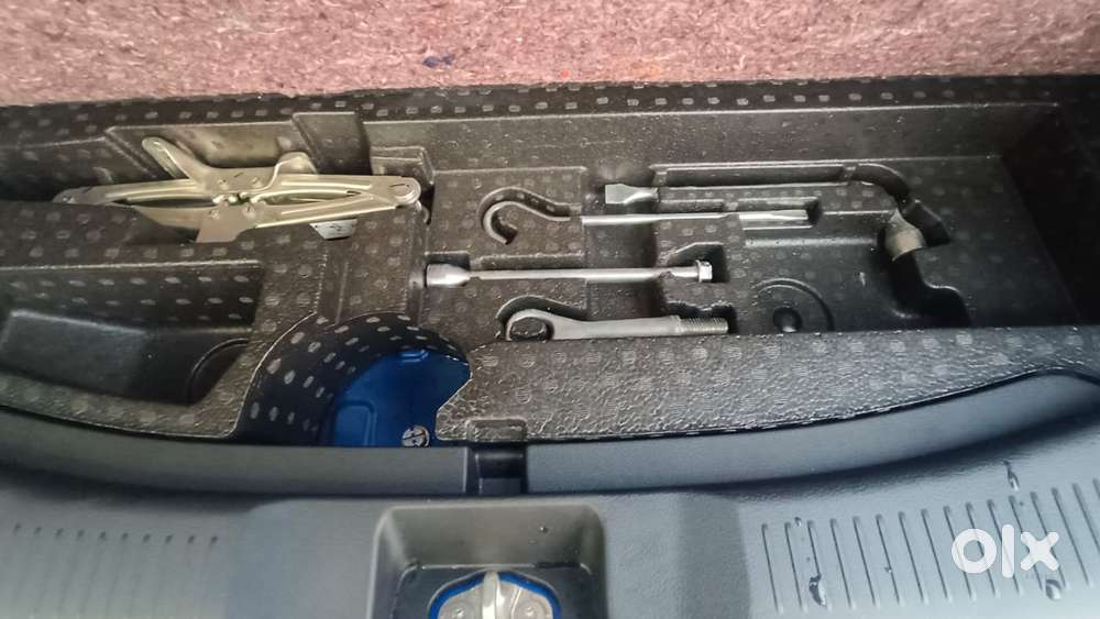 Toyota Urban Cruiser Hyryder 1.5 V Hybrid, 2024, Petrol