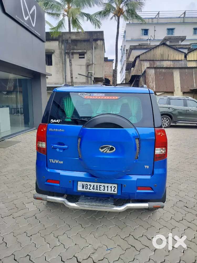Mahindra Tuv 300 2017 Diesel Well Maintained