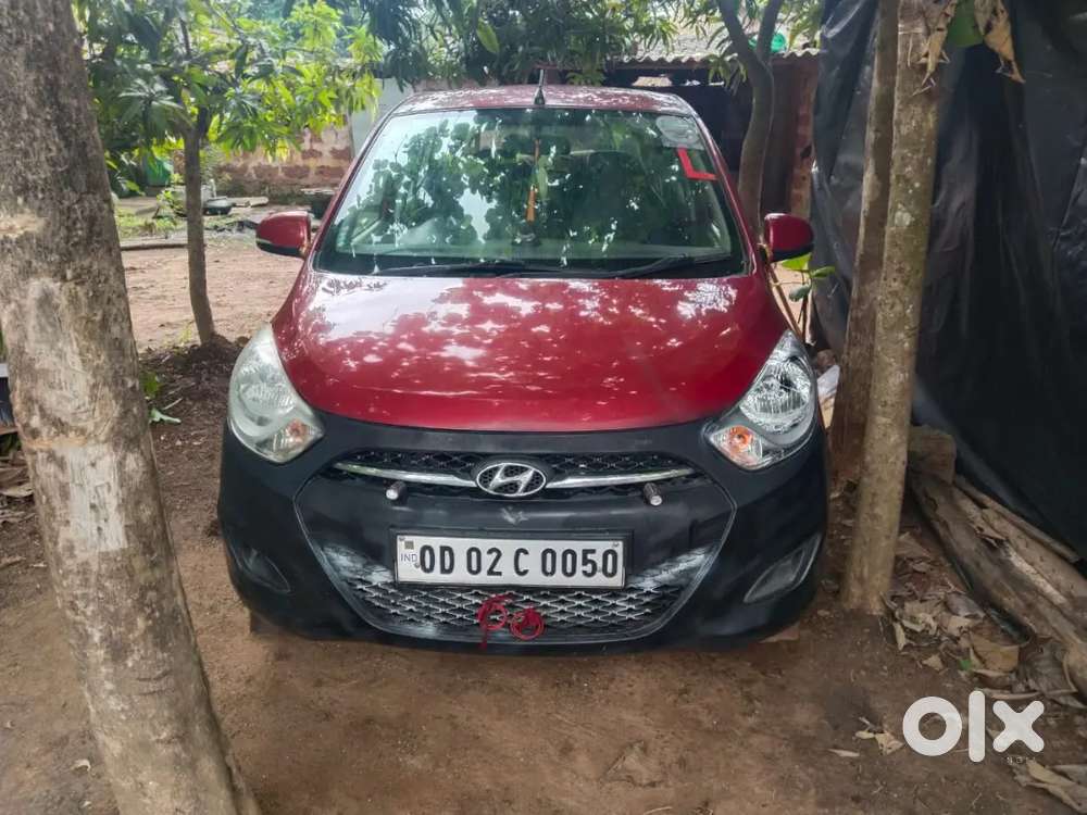 Hyundai I10 Sportz Petrol 2013
