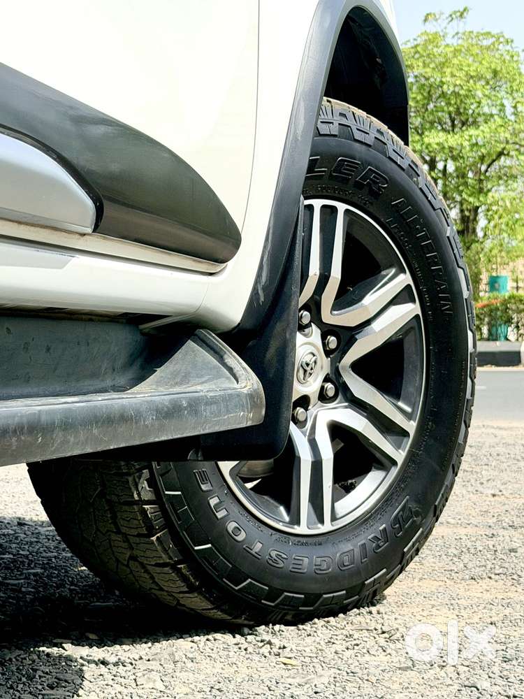 Toyota Fortuner 4x2 At 2.8 Diesel, 2020, Diesel
