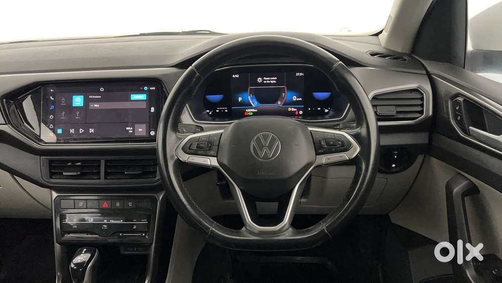 Volkswagen Taigun Topline 1.0 Tsi At (electric Seats), 2022, Petrol