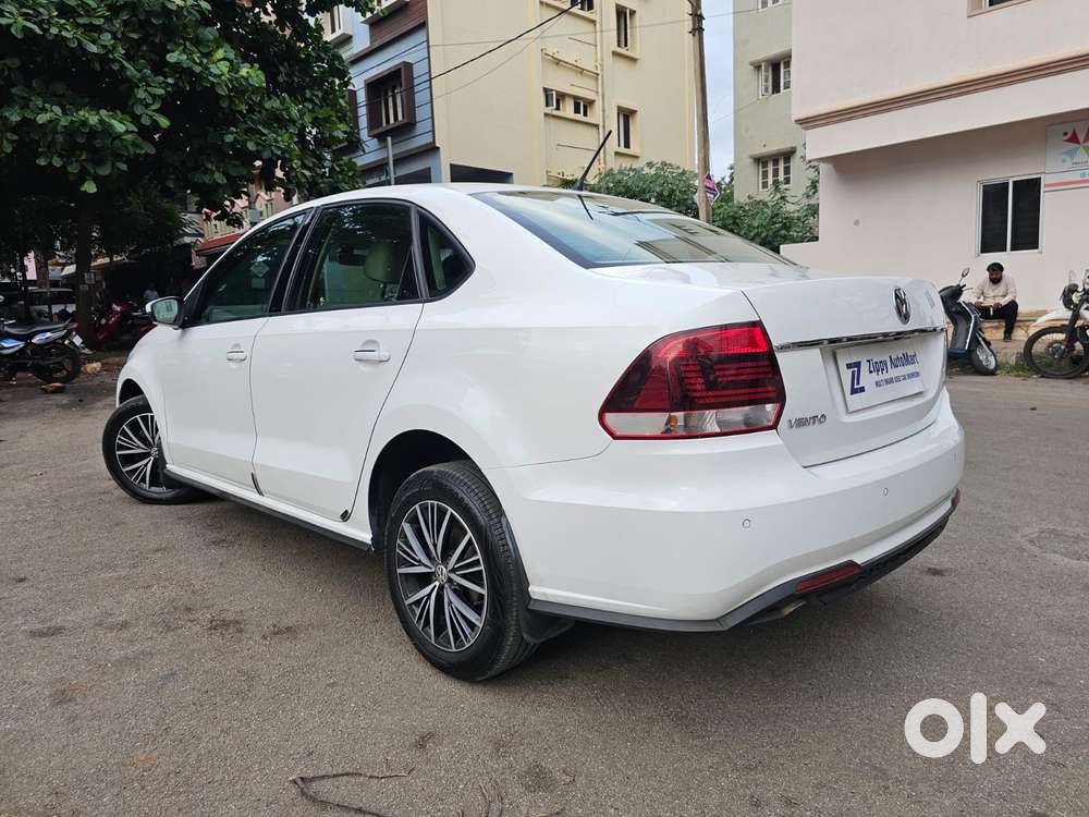 Volkswagen Vento 1.0 Highline Plus AT, 2021, Petrol