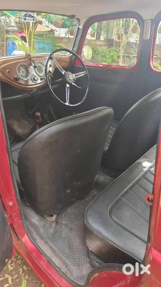 Vintage Morris 8