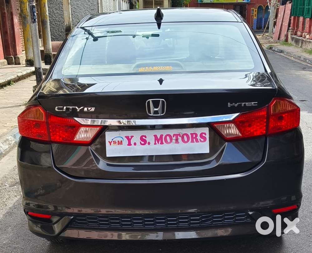 Honda City I-vtec V, 2017, Petrol