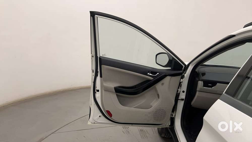 Tata Nexon 1.5 Revotorq Xza Plus (o), 2021, Diesel