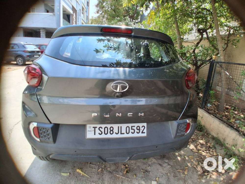 Tata Punch 1.2 Revotron Creative Dual Tone, 2022, Petrol