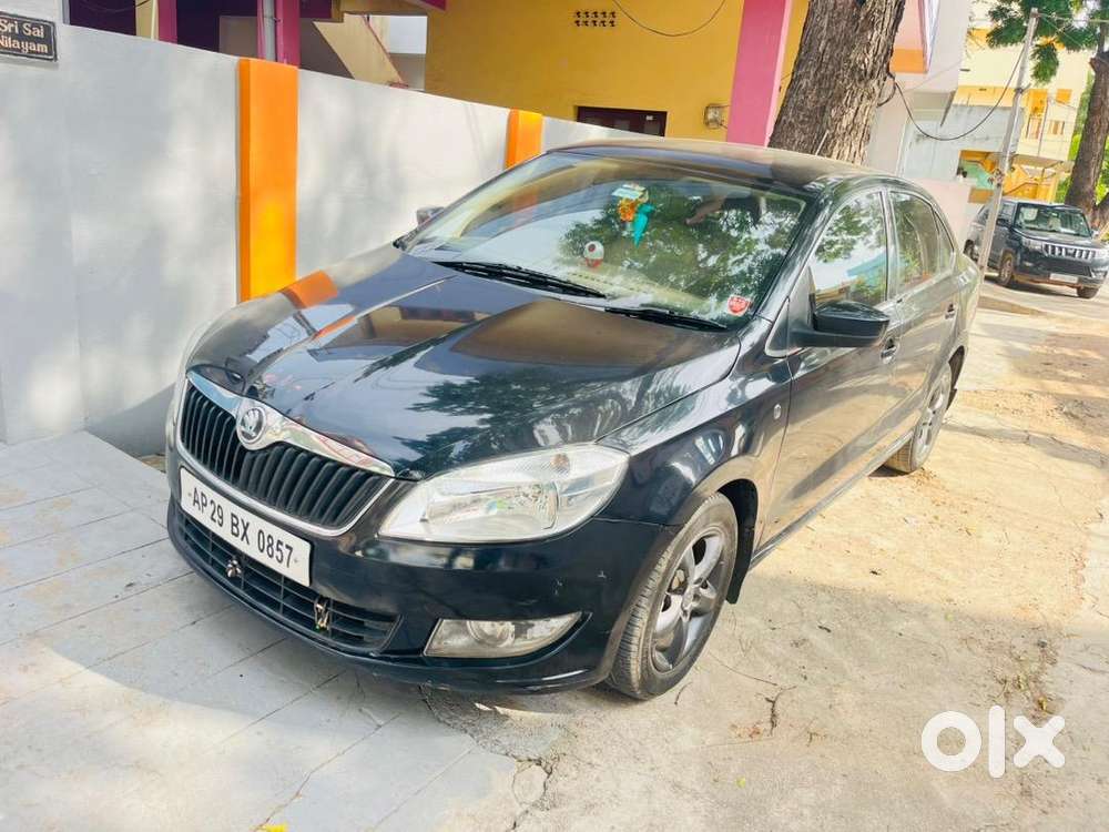 Skoda Rapid 2013 Diesel Well Maintained