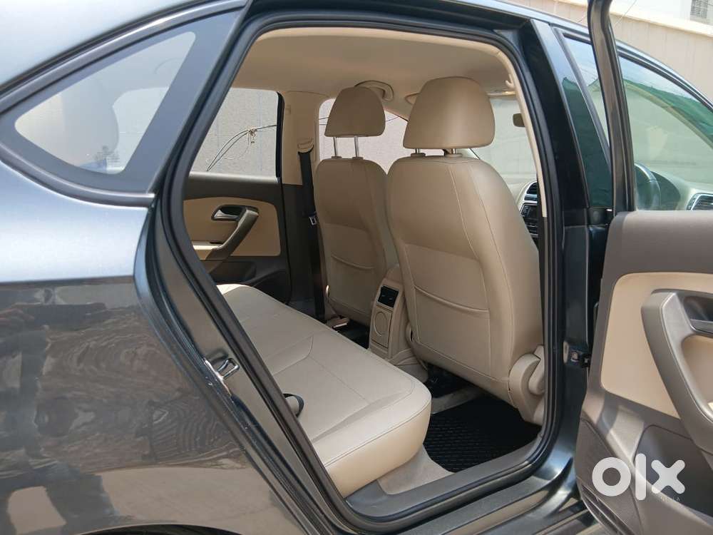 Volkswagen Vento 1.2 Tsi Highline At, 2017, Petrol