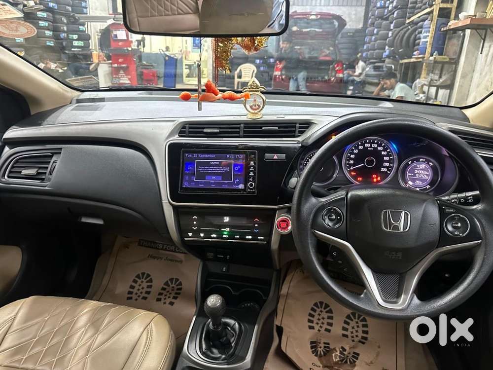Honda City 2017 V Petrol