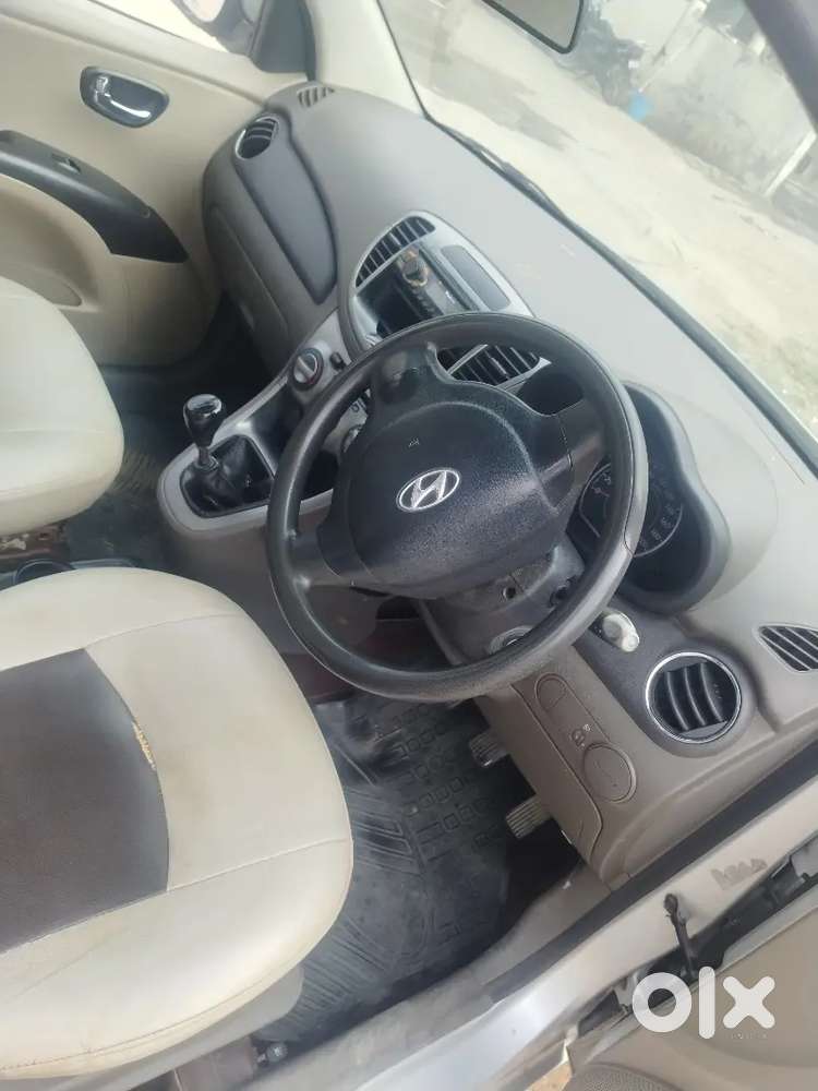Hyundai I10 2011 Cng & Hybrids 140000 Km Driven