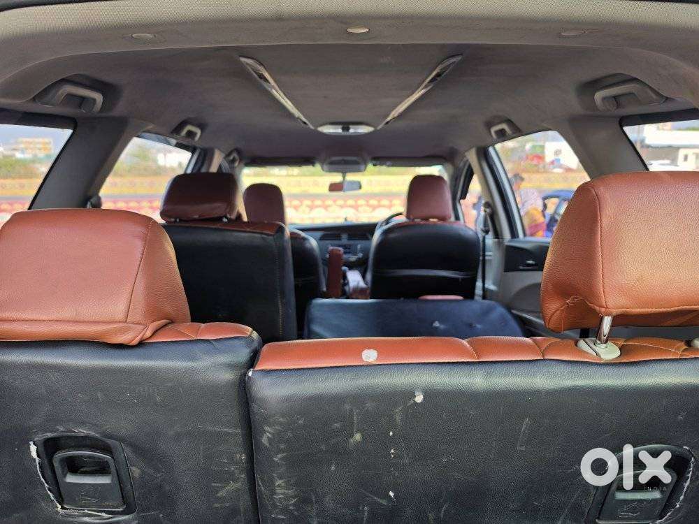 Mahindra Marazzo M4, 2021, Diesel