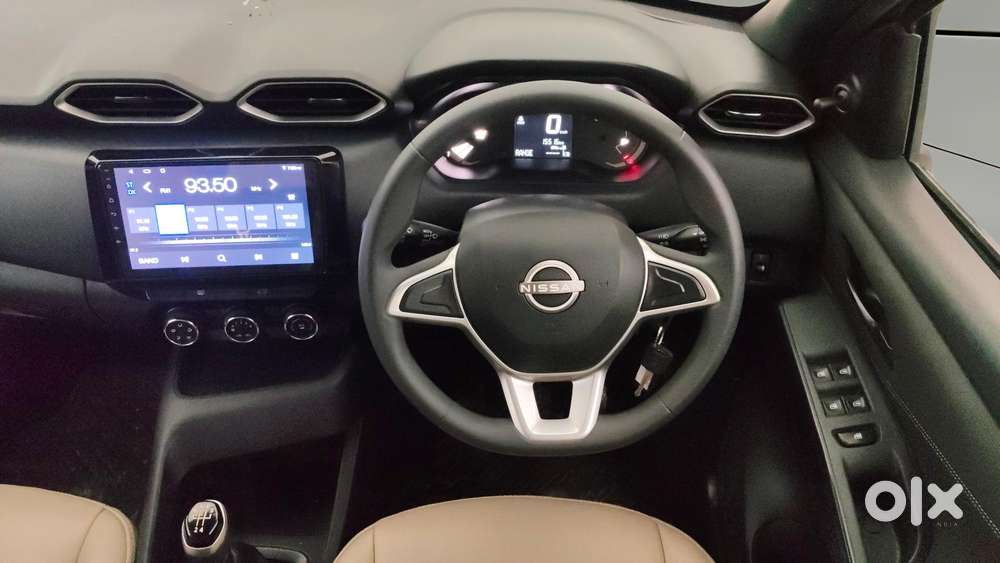 Nissan Magnite Visia Mt, 2025, Petrol