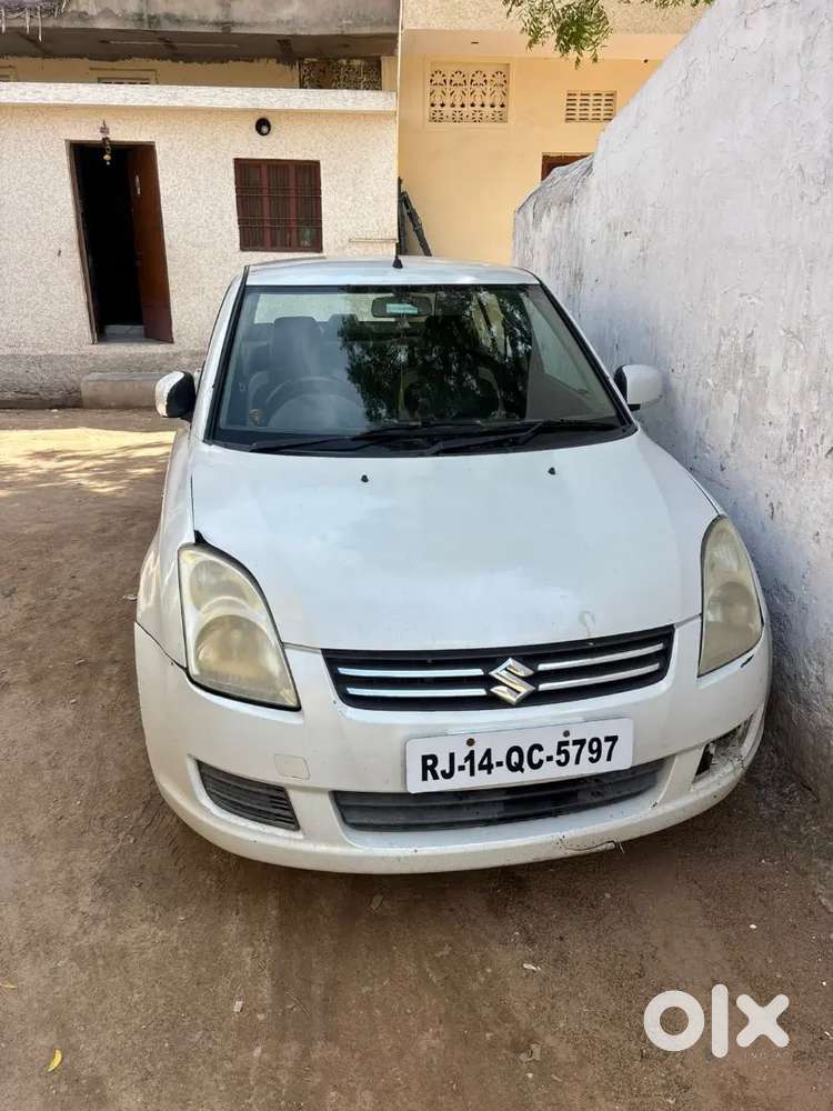 Maruti Suzuki Swift Dzire 2010 Diesel 98926 Km Driven