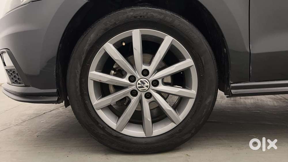 Volkswagen Vento 1.6 Highline, 2022, Petrol