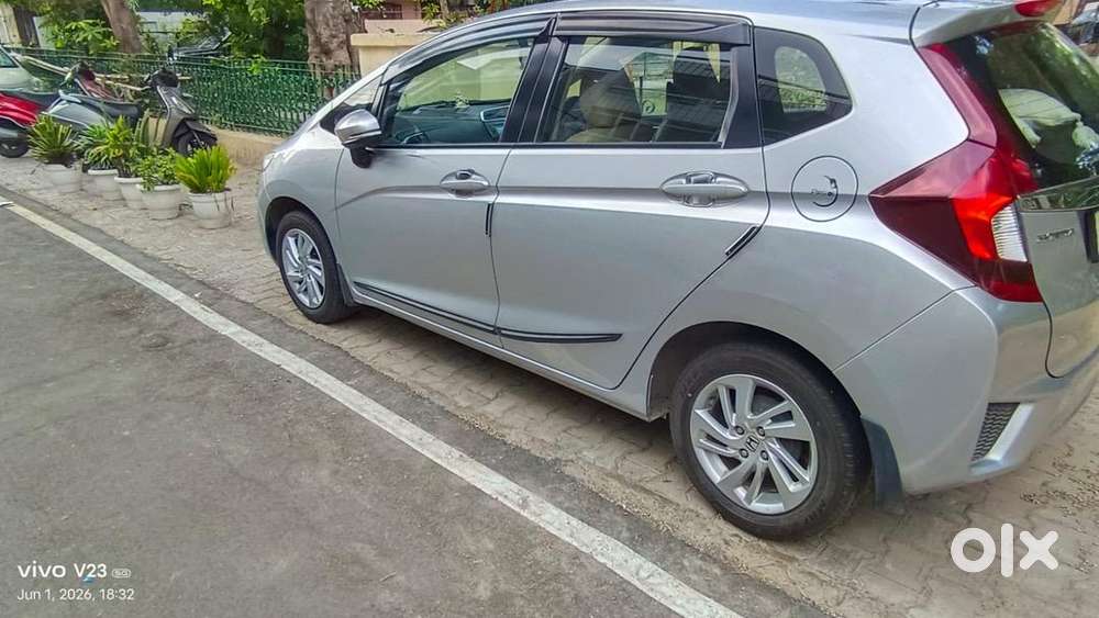 Honda Jazz 1.2 V I-vtec Mt Top Model  2018  29,750 Km  First Owner