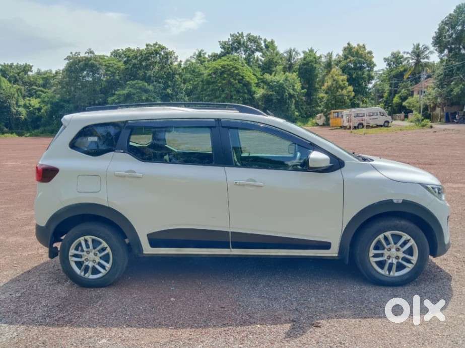 Renault Triber Rxt, 2019, Petrol
