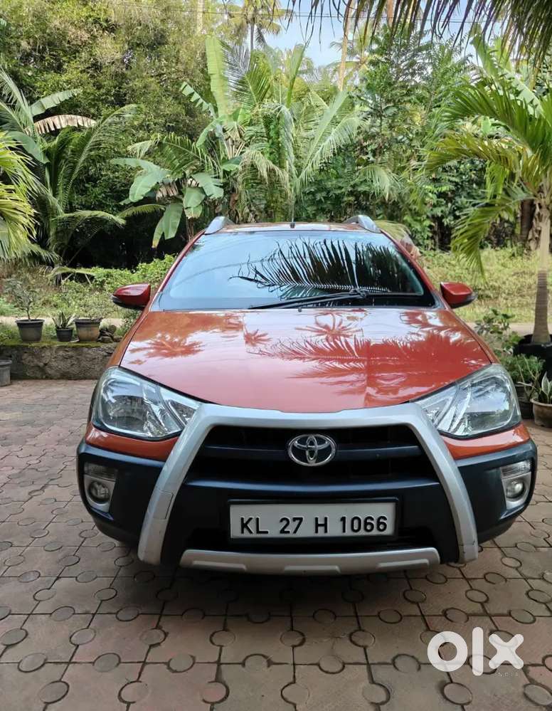 Toyota Etios Cross 2018