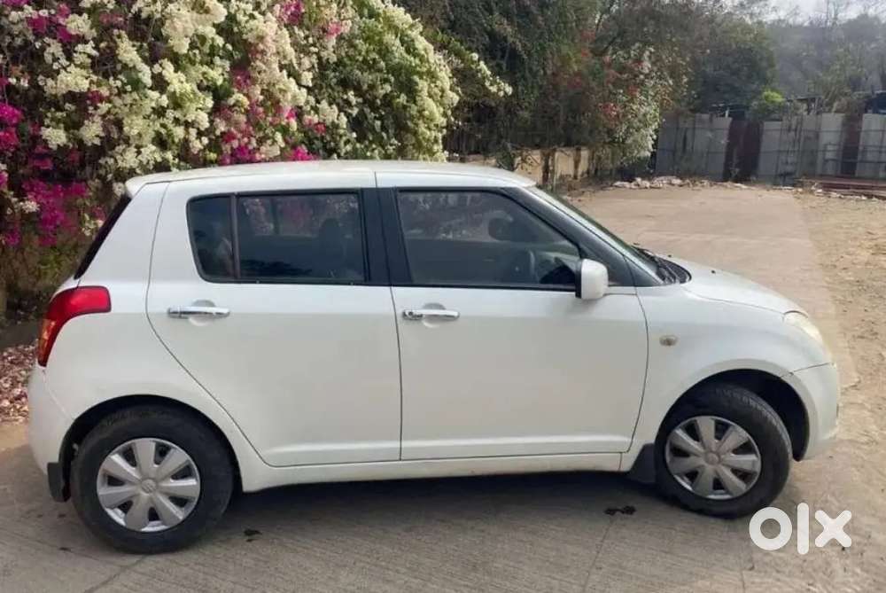 Maruti Suzuki Swift 2014 Cng & Hybrids 71000 Km Driven