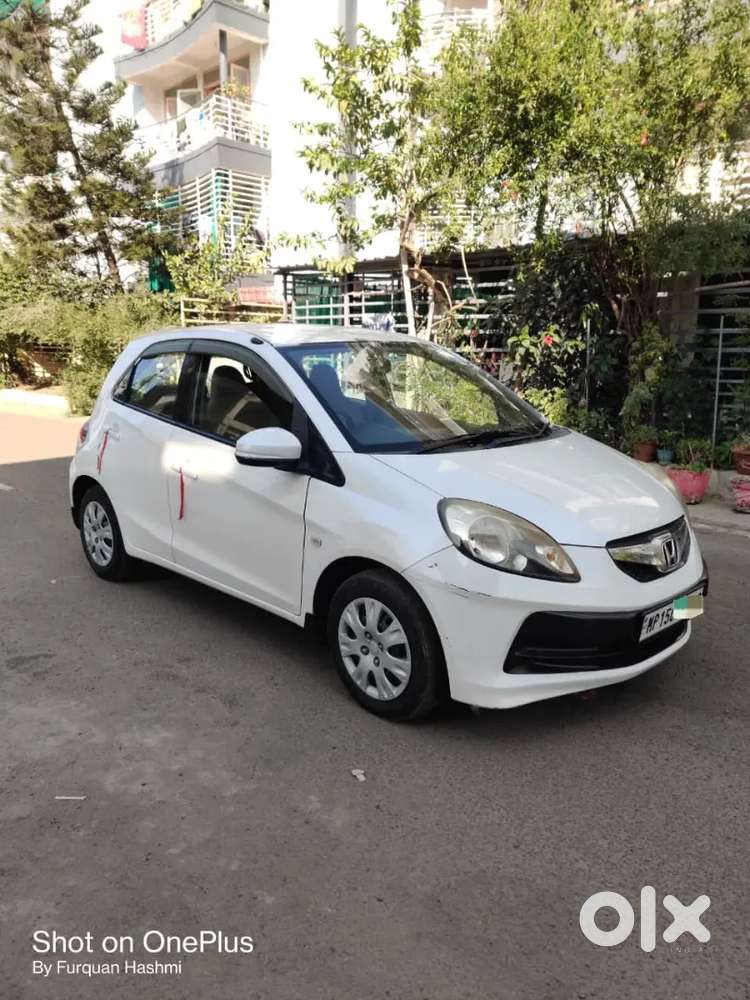 Honda Brio 2016 Petrol Well Maintained