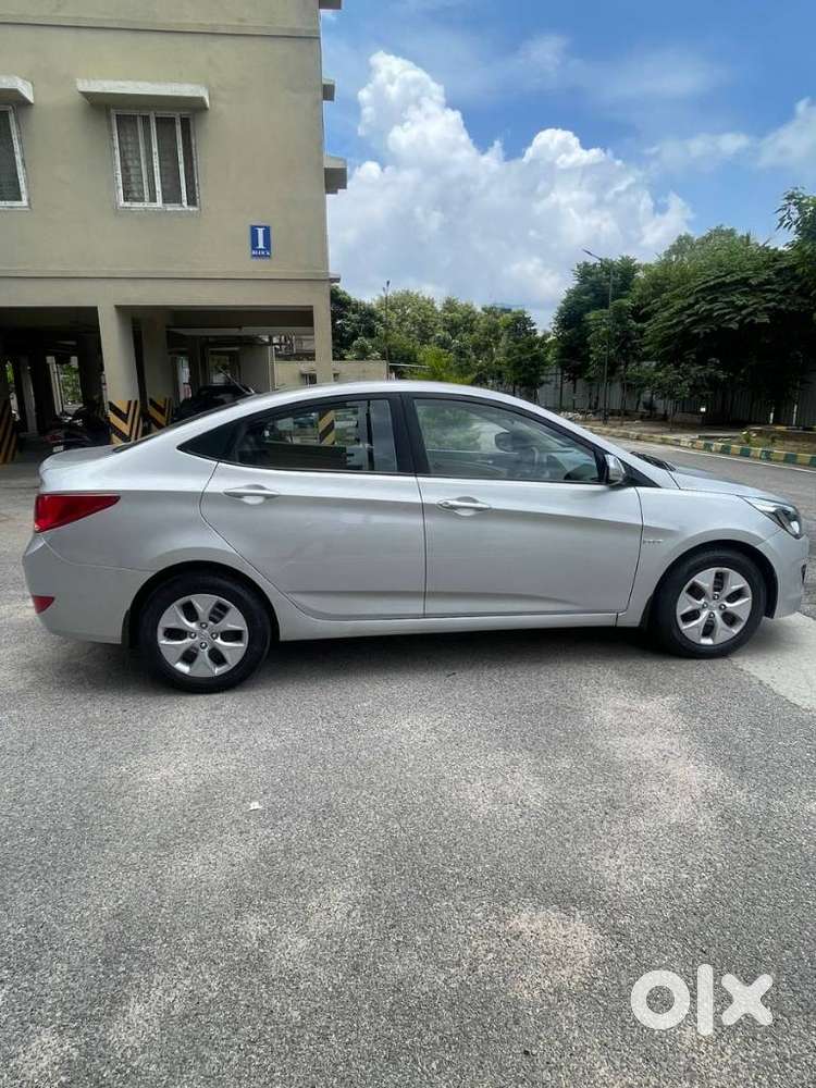 Hyundai Verna [ ] Fluidic 4s 1.6 Vtvt Ex, 2016, Petrol