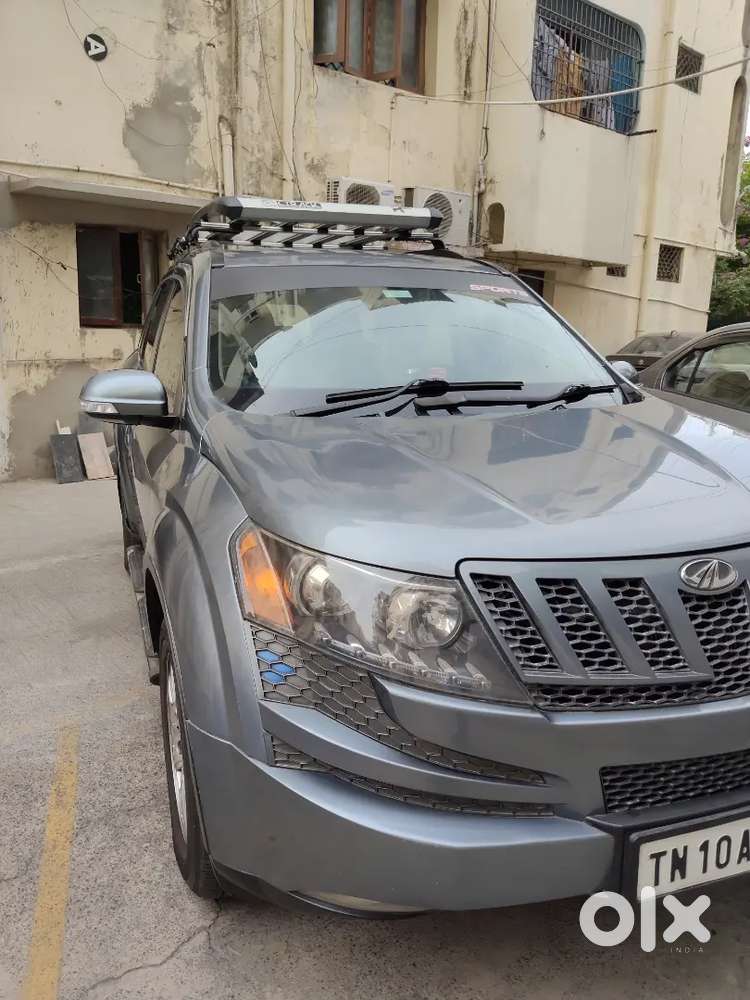 Mahindra Xuv500 2.2 W8 2014
