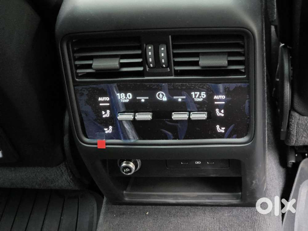 Porsche Cayenne V6 Tiptronic, 2023, Petrol