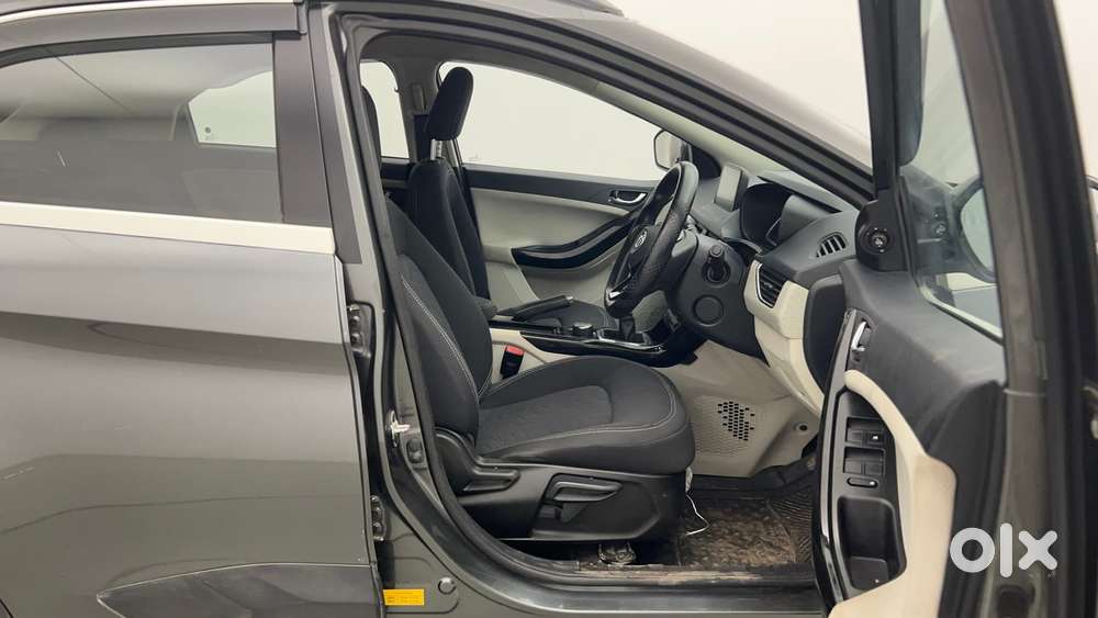 Tata Nexon 1.2 Revotron Xz Plus, 2021, Petrol