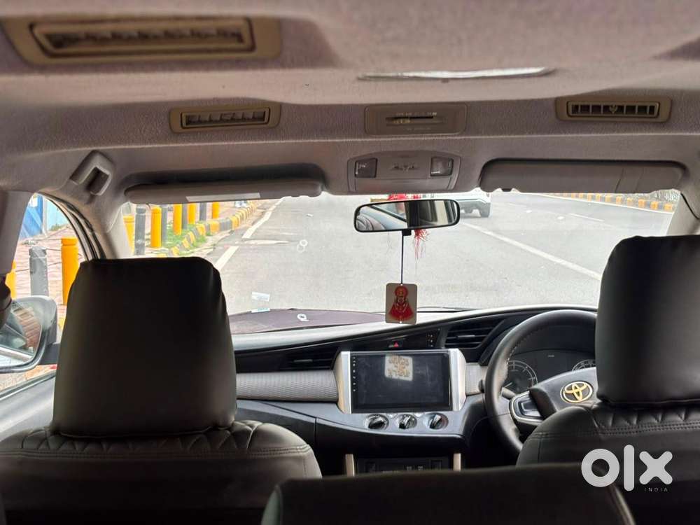 Toyota Innova Crysta 2.4 G Mt, 2017, Diesel