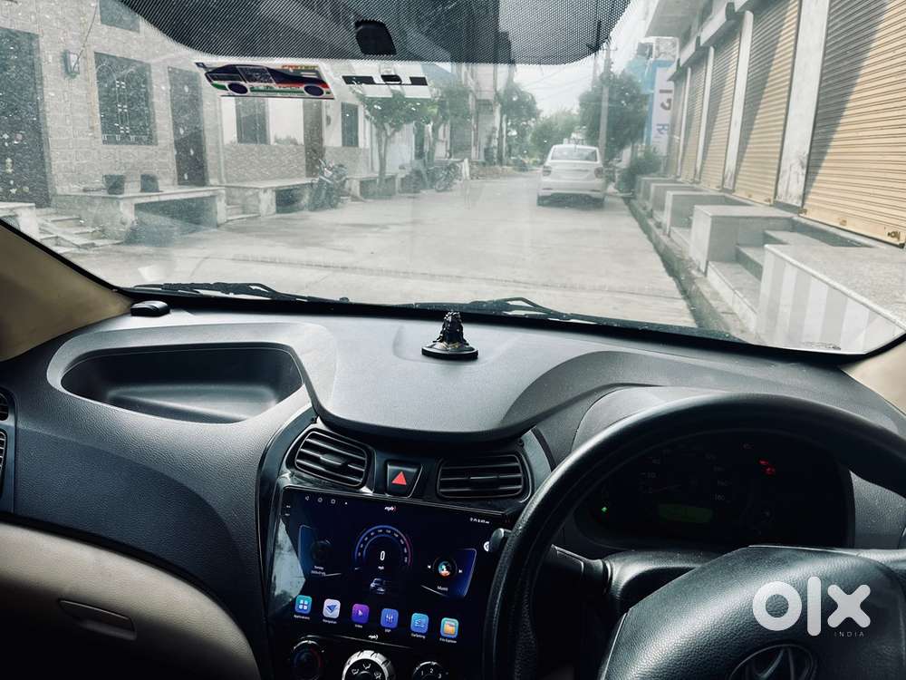 Hyundai Eon 2016 Variant Plus
