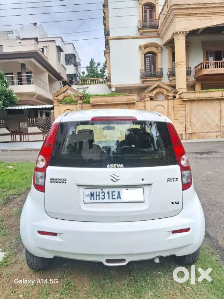 Maruti Suzuki Ritz Vxi (abs) Bs Iv, 2012, Petrol