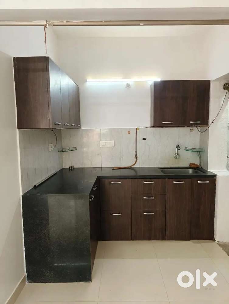 2bhk for sale in a gated complex in Kadamba Plateau